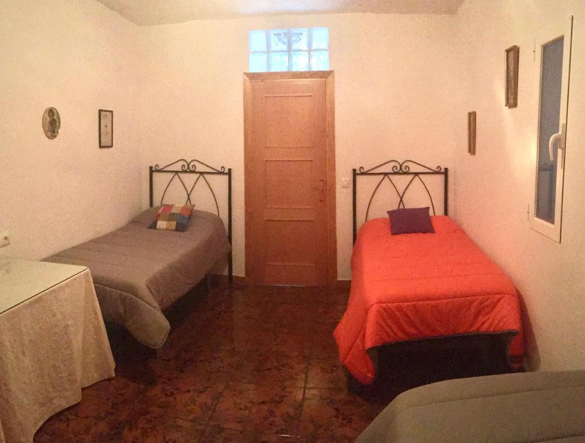 Affittacamere La Granada Orgiva Esterno foto